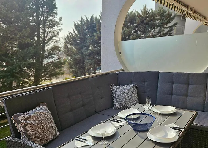 двустаен Apartment *